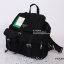 PRADA premium gift Nylon Backpack With Pocket วัสดุผ้าไนล่อนกันน้ำเนื้อหนาอย่างดี ใบนี้ ดีไซต์สวยเก๋ งานดีมากๆ อะไหล่แบรนด์ทุกจุด ใบนี้เก๋ตรงที่ เป็นเป้แบบหูรูด ทรงสวยน่ารัก แถมยังมีเปิดปิดด้วยกระดุมแม่เหล็กและแต่งด้วยเข็มขัดปรับได้ด้วย ด้านหน้ามีกระเป๋าอ