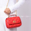 Tory Burch Willa Mini Top Handle Bag พร้อมส่งที่ไทย ใบจริงคือสวยสุดดไปเลยค่าา! กระเป๋าสะพายข้างหรือหิ้วก็เก๋ไปอีกเลยค่ะ! หนังแท้อย่างดี ลายนวมนิ่มมือดีมากค่ะ ด้านหน้ามีอะไหล่โลโก้แบรนด์ เปิดปิดกระเป๋าแบบกระดุมแม่เหล็ก ภายในสามารถใส่กระเป๋าเงินใบกลางได้;มื