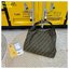 FENDI zucca hobo shoulder bag กระเป๋าสะพายทรงโท้ทใบใหญ่ เป็นรุ่นที่ทุกคนถามหา และมาแรงสุดๆ รูปทรงเรียบง่ายใช้งานได้แบบไม่มีเบื่อ