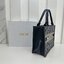 พร้อมส่ง 3 ไซส์ DIOR Small Dior Book Tote Blue Dior Oblique Embroidery กระเป๋าทรงโท้ท เกรดออริ สลับแท้ 1:1 ใช้ต่างประเทศได้