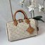 Small M.C.M Ella Boston bag in Lauretos pattern กระเป๋าทรงหมอนยอดฮิต คอลเลคชั่นใหม่ ไม่มีเอ้าท์ เกรดท็อปออริ 1:1 สลับแท้ ใช้งานต่างประเทศได้