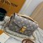 LV Pochette Métis East West กระเป๋าสะพายมัลติฟังก์ชั่น สีใหม่ลิมิเต็ดสวยละมุน วางลายตรงเป๊ะ สวยมากแนะนำเลยค่ะ ดีไซน์กะทัดรัด สะดวกพกพา สะพายไปเที่ยว ไปทำงาน ไปเดทก็ได้หมด ตอบโจทย์คนชอบความหลากหลายจริงๆ