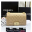 ORI หนังแท้ | CHANEL Boy 20cm shoulder bag กระเป๋าสะพายรุ่นยอดนิยมสุดคลาสสิคตลอดกาล หรูหราระดับตำนาน สวยงามเหนือกาลเวลา ขนาดเล็กน่ารัก ไม่ว่าเวลาจะผ่านไปเเค่ไหนก็ไม่เคย Out เรียบ หรู คลาสสิค ผู้ดี ไฮโซที่แท้ทรูสวยมากค่ะ