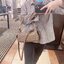 COACH C7223 PENNY SHOULDER BAG 25 IN SIGNATURE CANVAS คอลเลคชั่นเพนนีสุดคิ้วท์ ในรูปแบบของกระเป๋าสะพายไหล่กึ่งทรงพอช พร้อมเสิร์ฟความสวยถึงบ้านไปเลย!! ด้วยดีไซน์คลาสสิคย้อนยุค ที่แอบแฝงความเรียบหรู มาพร้อมสายสะพาย 2 เส้น เป็นสายคล้องมือและสายสะพายครอสบอดี้