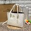 ไม่มีถือว่าพลาดมากกค่า!! COACH MOLIE TOTE BAG WITH ZIPPER COMPARTMENT SINGLE SHOULDER BAG HAND MESSENGER BAG ((c4250)) พร้อมส่งที่ไทย ห้ามพลาดค่าา! กระเป๋าทรงTote ขนาดกลางกำลังดี หนังแท้นิ่ม ทรงสวยงาม มีช่องหลักใส่ของสองช่อง สามมรถใส่ของจำเป็นได้ครบ;มีช่อ
