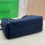 BOTTEGA Medium Andiamo Denim Shoulder Bag 30cm / BOTTEGA Tote Bag กระเป๋าสะพายดีไซส์สาน วัสดุเดนิมคอตตอนรุ่นใหม่ สวยงามเป็นเอกลักษณ์ เกรดออริ 1:1 ใช้งานต่างประเทศได้
