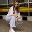 Tory Burch T Monogram Mini Crescent Bag / TORY BURCH T MONOGRAM MINI JACQUARD CRESCENT BAG ร้อนแรงกว่านี้ไม่มีแล้ว กับไอเท็มที่เซเลปรีวิวเยอะมาก!! สาวๆตามหากันไปอีก กระเป๋าทรง half moon ที่ดีไซน์บนผ้า jacquard ลวดลายซิกเนเจอร์ เรียบหรู ผู้ดีมากแม่!