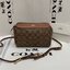 COACH BENNETT CROSSBODY IN SIGNATURE CANVAS กระเป๋าสะพายข้าง รุ่นหมอนไร้หูในตำนาน!! คัมแบคจ้า กลายเป็นรุ่นที่ตามหากันไปแล้วน้า ด้วยทรงที่คลาสสิค บวกดีไซน์เรียบแต่แฝงความหรู ใครๆก็หลงรักแหละ!! ดูออก!! วัสดุหนังแคนวาสเคลือบคุณภาพดี เปิด-ปิดด้วยซิป มาพร้อมสา