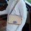 สีใหม่ รุ่นขายดี ' Cozy Beige ' !!!! KEEP Quited Boy Bag กระเป๋า ทรง boy style KEEP LOOK Cool มากๆ เลยน๊าใบนี้ ไม่มีถือว่า Out มากๆ 💘ตัวกระเป๋าอยู่ทรง ทำจากหนังแกะสังเคราะห์นิ่ม-ตึงสวย สายโซ่ มีที่รองไหล่ สะพายสบายคะ สายปรับ สั้น ยาวได้ค