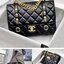 Chanel อเนกประสงค์ รุ่น Limited edition ลายตาราง ปักหมุดอะไหล่ทอง หนังแท้ น้ำหนักเบา มีช่องใส่ของจุกจิก เปิดปิดด้วยฝาปิดกระดุม มีช่องใส่บัตร ช่องซิป ช่องหลัง ใส่กระเป๋าสตางค์ใบยาว ได้ค่ะ ตัวจริงสวยมากๆถูกใจรีบจองนะคะ ใส่มือถือได้ทุกรุ่น สายสะพายโซ่+หนัง แ