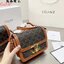 CELINE CROSSBODY BAG / CELINE Teen Triomphe Bag **รอบราคาพิเศษต่ำกว่าทุน** มี 2 ขนาด กระเป๋าสะพายรุ่นยอดนิยม งานสวยอยู่ทรงเปิดปิดด้วยตัวล้อคด้านหน้า พร้อมช่องซิป ทรงนี้กำลังมาแรงมาก แมชต์ลุคไหนก็สวย