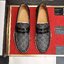 GUCCI Loafers for Men เกรดออริจินอล รองเท้าโลฟเฟอร์กุชชี่ ให้ลุคดูภูมิฐาน หรูหรา เข้ากับทุกชุด ทุกโอกาส วัสดุหนังแท้และแคนวาสอย่างดี ใส่สบาย ไม่กัดเท้า บล็อคมาตรฐาน 1:1 เป็นรองเท้าที่คุณผู้ชายควรมีติดตู้ภาพถ่ายจากงานขายจริง ใช้งานต่างประเทศได้