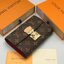 VIP GIFT 】พร้อมส่งที่ไทยที่นี่ที่เดียว Louis Vuitton wallet Gift Box Set