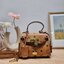 M.C.M MINI HERITAGE SATCHEL IN VISETOS **รอบราคาพิเศษต่ำกว่าทุน** รุ่นหายาก กลับมาให้จับจองกันแล้วจ้า กระเป๋าถือ/สะพายทรงสวยสุดแซ่บ มีดีเทลความงามมากมายในหนึ่งเดียว ความพิเศษคือตัวล็อคกุญแจและพวงหนังห้อยสุดหรู