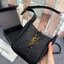 YSL Le 5 à 7 Supple Baby กระเป๋าสะพายไหล่ทรงโฮโบไซส์มินิน่ารัก รุ่นใหม่ที่กำลังมาแรง สวยแพง สวยหรู สวยเกินคนธรรมดาจะเข้าใจกันเลย ต้องมีแล้วน้าาา