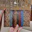 COACH C5624 LARGE CORNER ZIP WRISTLET IN SIGNATURE CANVAS WITH STRIPE สีใหม่กับคอลเลคชั่นที่ปังข้ามปี ฮิตไม่เลิก!! กระเป๋าคล้องมือ ดีไซน์ลายแถบสี สดใสน่าใช้มาก!! ขนาดเหมาะพกพา วัสดุหนังแคนวาส ภายในใส่ธนบัตร หรือใส่บัตร ใส่เหรียญ ได้หมด!! iphone13 pro ใส่ไ