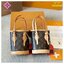 LV Mini Bucket Vintage Bag กระเป๋าสะพายทรงบัคเก็ตวินเทจ ขนาดเล็กน่ารัก พร้อมใบเล็ก สวยหรูดูผู้ดี ภายในโล่งกว้าง ใบลูกจะคล้องติดกัน หรือแยกออกแล้วสะพายเดี่ยวๆก็เลิศ น้องใหม่น่ารักสุดคุ้มขนาดนี้ ต้องตำแล้วน้า