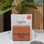 CELINE SHORT WALLET VIP กระเป๋าสตางค์ซีลีน หนังเรียบสวยอยู่ทรงมีโลโก้ด้านหน้าเปิดปิดด้วยฝาพับกระดุม ภายในมีช่องแบ่งหลายช่อง มีช่องใส่บัตรหลายช่อง ช่องใส่เหรียญ ช่องใส่ธนบัตร ใส่แบงก์พันได้เหมือนกระเป๋าสตางค์ยาวไอเท็มแนะนำ ล๊อตพิเศษ!! แถมสายโซ่สามารถสะพายไ