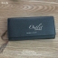 Charles & Keith Basic Long Wallet กระเป๋าสตางค์ใบยาว ตกแต่งด้วยพู่ เปิด – ปิดกระเป๋าด้วยเเม่เหล็กแบบซ่อน ภายในมีช่องใส่บัตร ช่องซิปใส่เหรียญ และช่องใส่ธนบัตร ใส่ iPhone Plus ได้ค่ะ ด้านหลังมีช่อง 1 ช่อง