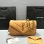 ORI | หนังแท้ 25cm YSL loulou small in matelassé กระเป๋าสะพายทรงสวยคลาสสิค มาพร้อมใบเล็กใส่การ์ด งานหนังแท้สมผัสนุ่มมือตะเข็บเย็บลายเชฟรอนสวยเป็นเอกลัษณ์