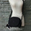 Kipling nylon shoulder bag รุ่น ( K15313 ) >>พร้อมส่งค่ะกระเป๋าสะพายข้างรุ่นใหม่ล่าสุด วัสดุไนล่อน กันน้ำ บุด้วยนวมที่ฐานกระเป๋าเพิ่มความนุ่ม >>รูปทรงสวย ขนาดกระทัดรัด มีช่องกระเป๋าด้านหน้าใส่ของจุกจิกหนึ่งช่อง >>มีช่องซิปหลักนะค่ะ ด้านใ