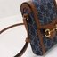 Gucci Horsebit 1955 mini bag / Gucci Phone Bag ออริจินอล เกรดสลับใช้แทนใบจริงได้ รุ่นยอดฮิต ไซส์มินิ ที่ใครๆก็ต้องรู้จัก!! กับกระเป๋าขนาดมินิในรูปแบบผ้าแจ็คการ์ดสีขาวงาช้างและน้ำเงิน ได้รับแรงบันดาลใจมาจากดีไซน์ดั้งเดิม ซึ่งแอคเซสเซอรี่นี้โดดเด่นด้วยรายละ