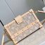 LV Petite Malle handbag soft beige color with golden reflections เกรดท็อปออริจินอล มีความละเอียดของเนื้องานมากที่สุด ปราณีตตรงปกทุกใบ ใช้สลับของแท้ได้ ใช้งานต่างประเทศได้ เข้าออกผ่านทุก ตม. สุดยอดเดอะเบสท์ไอเท็ม สวยหรู ผู้ดี หรูหรา ดูแพงมาแต่ไกล