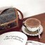 CELINE TRIOMPHE CROSSBODY BAG VIP GIFT WITH PURCHASE-GWP พรีเมี่ยมกิ๊ฟ Limited จาก CELINE PERFUME DUTY FREE COUNTER วัสดุ TRIOMPHE CANVAS & LEATHER ทรงเหลี่ยมหนังสวยหรูอยู่ทรงเปิดปิดด้วยฝาปิดโลโก้แบรนด์อะไหล่ทอง ภายในมีช่องหลักและช่องแบ่งย่อย มี1ช่องซิปเล