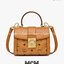 M.C.M TRACY TOP HANDLE คอลเลคชั่นใหม่ล่าสุด กระเป๋าถือ/สะพายข้าง ดีไซน์เรียบหรู คงเอกลักษณ์ ให้ความเป็นผู้ดีในตัว วัสดุหนังแคนวาสคุณภาพดีสลับหนังแท้ สวยงาม เปิด-ปิดด้วยตัวกดล็อค ภายในโล่งกว้างใส่ของได้พอประมาณ ทรงกระเป๋าโดดเด่นไม่เหมือนใคร พร้อมหูจั