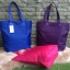 COACH nylon tote bag กระเป๋าสะพายทรง tote วัสดุ nylon หูหิ้วหนัง+ nylon ด้านหน้าปั๊ม logo brand เปิดปิดด้วยกระดุมแม่เหล็ก ภายในกว้าง ใส่ A4 ได้ และมีช่องซิปเล็กใส่ของจุกจิก ใบนี้จุได้เยอะ ทนทานทำความสะอาดง่ายค่ะ สวยทุกสีค่ะ