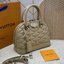 LV Alma BB handbag with a diamond Luxury Malletage Leather Bag กระเป๋าถือสะพาย เกรดออริ 1:1 ใช้งานต่างประเทศได้