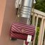 Tory Burch Kira Chevron Small Convertible Shoulder Bag เป็นกระเป๋าที่ใช้ในการออกงานสำคัญหรือวันที่มีปาร์ตี้สังสรรค์ คุณควรเลือกใช้กระเป๋าที่มีดีไซน์สะดุดตา