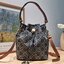TOP ORI หนังแท้ | เกรดดีสุด TORY BURCH T MONOGRAM BUCKET BAG (ดีไซน์ใหม่) ใหม่ล่าสุดได้สวยก่อนใคร กับกระเป๋าบัคเก็ตยอดฮิต ที่มาในดีไซน์ใหม่ สายคล้องในตัวสามารถปรับได้ รูปทรงและลวดลายสวยชัดคลาสสิค