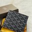 หนังแท้ GOYARD WALLET / GOYARD Victoire Bifold Wallet พร้อมส่งที่ไทย กระเป๋าสตางค์ผู้ชายใบสั้น พร้อมส่ง 6 สี พร้อมกล่องแบรนด์สวยหรูน่าใช้มากค่ะ อีกรุ่นที่ยอดขายไม่เคยตก 🤑🤑 ใบจริงดูผู้ดี ดูแพง!! ภายในมีช่องใส่บัตรได้เยอะ ใส่ธนบัตรได้ทุกใบ ห