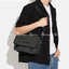 Coach C9158 League Messenger Bag Crossbody Sling Bag ใหม่ล่าสุด คอลที่หนุ่มๆก็ต้องใจละลายไม่แพ้สาวๆ กับกระเป๋าสะพายทรงแมสเซนเจอร์ ดีไซน์ทรงคลาสสิคใช้งานง่าย ดีเทลน้อยแต่มาก!! ดูดีดูแพงเกินเบอร์ไปเลย ภายในเป็นช่องโล่ง มีช่องแยก แบ่งสัดส่วนได้ดีมากๆ มาพร้อม