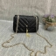 CHARLES & KEITH TASSEL DETAIL SHOULDER BAG กระเป๋าสะพายข้าง ทรงน่ารัก ด้านหน้ามีพู่ห้อย เปิดปิดกระเป๋าแบบแม่เหล็ก ด้านในโล่ง มีช่องซิป 1 ช่อง และช่องใส่บัตรได้ 3 ช่องค่ะ สายสะพายโซ่สีทองหรูหราค่ะ