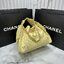 ORI หนังแท้ | 25cm CHANEL 25 Small Handbag Spring-Summer 2025 กระเป๋าสะพายรุ่นใหม่สุดฮอตแห่งปี หนังแท้ลายเกรน ที่สุดแห่งความไอคอนิก มาพร้อมใบเล็ก อะไหล่สีทองสวยหรู