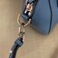 Givenchy Antigona Mini leather shoulder bag กระเป๋าสุดคลาสสิก ใบเดียวก็เอาอยู่ Day to Night Bag เข้าได้กับลุค Smart Casual ด้วยทรงกระเป๋าที่ฐานกว้างใส่ของใช้ที่จำเป็นได้ทุกอย่าง วัสดุหนังแกะสังเคราะห์ (หนังนิ่ม) ขึ้นรูปเงา สวย ตั้งอยู่ทรง มาพร้อมสายสะพายต