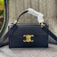 Celine Triomphe shoulder handbag Bag / Celine box triomphe in Natural Calfskin Tan กระเป๋าสะพายเรียบหรูและดูทันสมัยใบนี้ออกมา ให้คุณเลือกสะพายในชีวิตประจำวันเข้ากับการแต่งตัวสบาย ๆ หรือถอดสายถืงออกงานปาร์ตี้สังสรรค์ ก็ช่วยให้คุณดูโดดเด่นได้เช่นกัน นอกจากน
