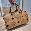 M.C.M Aren Boston Bag in Maxi Visetos with nappa leather trim กระเป๋าสะพายข้างบอสตัน คอลเลคชั่นสุดฮอต ดีไซน์โลโก้ใหม่ มีขนาดใหญ่ขึ้น คมชัด รุ่นนี้เป็นยูนิเซ็กส์จะหนุ่มๆหรือสาวๆก็สะพายได้ 💖เกรดออริ 1:1 สลับแท้