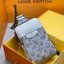 LV SLINGBAG OUTDOOR / LV Phone bag เกรดออริจินอล ใช้ได้ทั้งผู้หญิงผู้ชาย พร้อมส่งที่ไทย ภาพสินค้าถ่ายจากงานขายจริง ใช้งานต่างประเทศได้