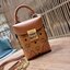 M.C.M MINI SOFT BERLIN CROSSBODY IN VISETOS ไอเท็มสุดฮอต!! ดีไซน์ unisex หนุ่มๆสาวๆสะพายกันได้ไม่ติด!! กระเป๋าสะพายข้าง ขนาดกะทัดรัดพกพาง่าย วัสดุหนังแคนวาสคุณภาพดีสลับหนังแท้ เปิด-ปิดด้วยตัวกดล็อค มีหูจับในตัว ภายในกระเป๋าเป็นช่องโล่ง บุหนังและผ้าอย่างดี