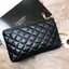 Chanel Cosmetic Clutch Key Chain Best seller! VIP. GIFT ของแท้จาก Chanel Cosmetic Counter VIP Gift หนังนิ่มลายตารางสีดำ ประดับโลโก้แบรนด์ ด้านหน้า เปิดปิดด้วยซิป หัวซิปแบรนด์อะไหล่ทอง พร้อมสายโซ่สำหรับห้อยพวงกุญเเจ ใส่มือถือได้ทุกรุ่นค่ะ สายคล้องกุญเเจ สา