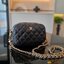 Chanel Camera Bag / CHANEL VIP CROSSBODY CHAIN BAG กระเป๋าทรงสะพายข้าง ที่กำลังมาแรงมาในตอนนี้ ตัวกระเป๋าเป็นกระเป๋าสตางค์หนังพียูพรีเมี่ยมลายคาเวียร์ อะไหล่ทองทั้งใบ