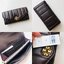 TORY BURCH KIRA CHEVRON POUCH KEY FOB / Tory wallet bag กระเป๋าสตางค์ใบยาวรุ่นใหม่ คอลเลคชั่น 2023 หรูหราทุกสี ดีไซน์คงความคลาสสิค ขนาดกำลังดี สัมผัสดีมาก