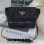 PRADA พรีเมี่ยมกิ๊ฟแท้ 100% ส่งตรงจากเคาเตอร์ต่างประเทศ นานๆจะมาทีคะ *ขนาดมินิปุ๊กปิ๊ก กับแบรนด์ Prada