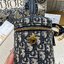 Small Dior Travel Vanity Case / Dior vanity 16cm กระเป๋าทรงกล่องใบเล็กกะทัดรัด ดีไซน์สวยโดดเด่น มีหูจับในตัว ภายในเป็นช่องโล่งสำหรับจัดเก็บสิ่งของเล็กน้อย เป็นอีกหนึ่งไอเท็มที่ไม่อยากให้พลาดเลยน้า