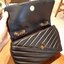 TORY BURCH KIRA CHEVRON SMALL CONVERTIBLE SHOULDER BAG เดอะเบสท์ของปี ขายดีที่สุด ต้องยกให้เลยกับใบนี้ กระเป๋าสะพายข้าง ดีไซน์คลาสสิค เรียบหรู วัสดุหนังแกะ นิ่มและเบา สะพายได้ทั้งวัน