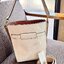 Large TORY BURCH LEE RADZIWILL PEBBIED BAG ((139014)) เป็นรุ่นที่สวย หรู น่าใช้มากๆค่ะ! ลุคหรูดูดีมากๆ กับกระเป๋าสะพายข้างจากTB ใบใหญ่