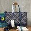 ของแท้ 💯% 】Tory burch perry monogram jacquard small triple compartment tote ครั้งแรกกับลายโมโนแกรม ที่ได้รับแรงบันดาลใจมาจากโลโก้สุดคลาสสิกในกระเป๋าทรงtote bag T Monogram